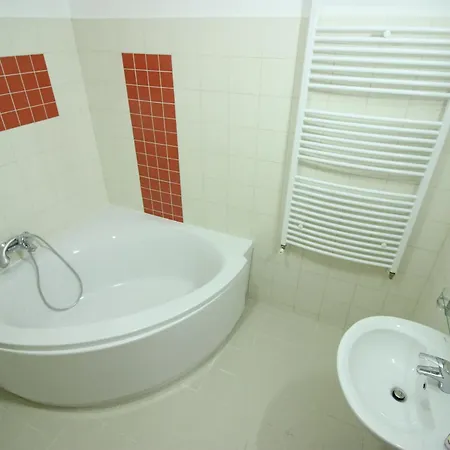 شقة Cronos Sara Sea View أوليمبْ