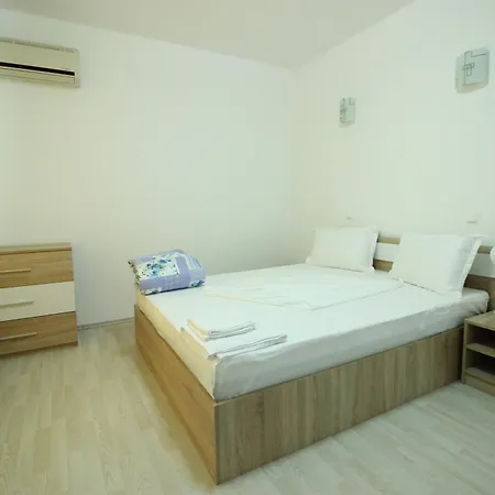 Cronos Sara Sea View